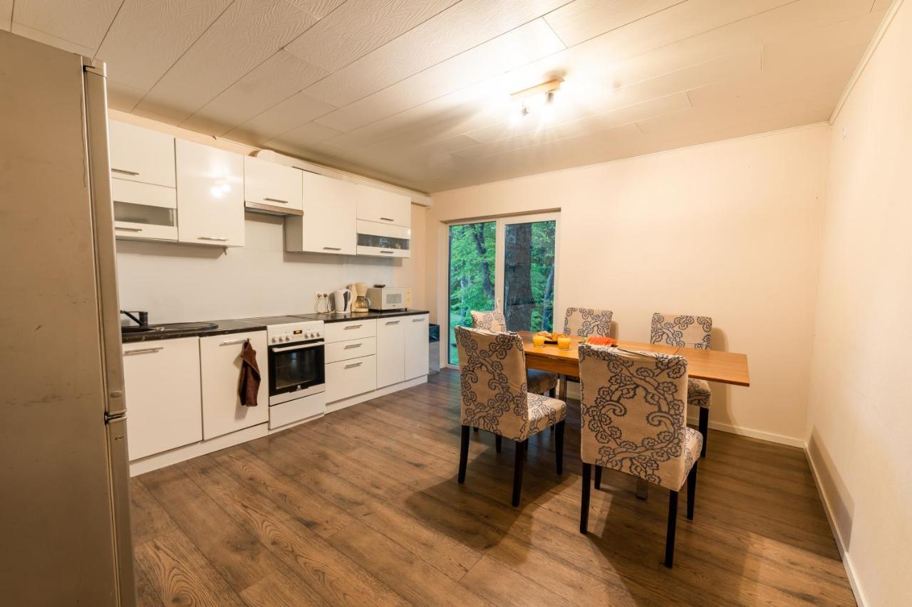 Taalihomes Vanakuela Puhkemaja - Saun Ja Kuemblustuenn Hinnas Chalet Vanakula